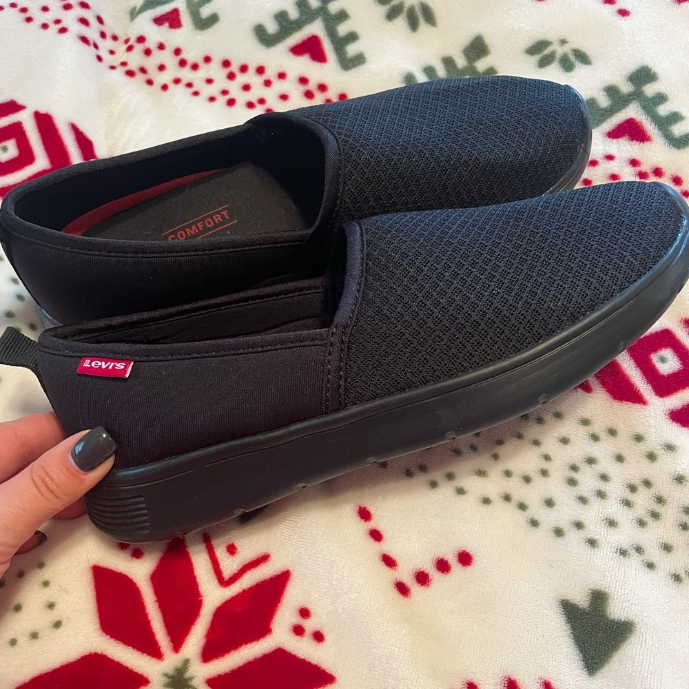Levi comfort shoes